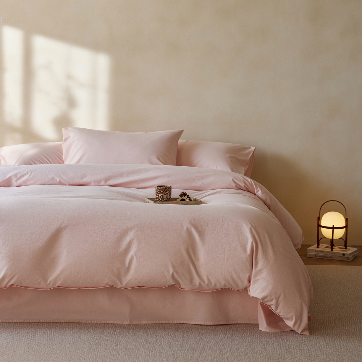 91家纺网 家纺一手货源 找家纺 轩和家居 2025新款全棉高支旧感砂洗长绒棉单被套 薄樱粉