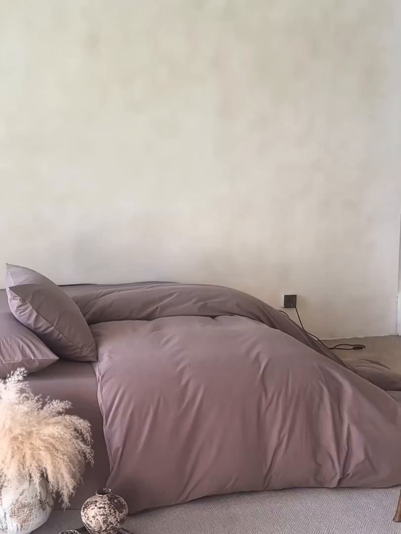 91家纺网 家纺一手货源 找家纺 轩和家居 2025新款全棉高支旧感砂洗长绒棉单被套 豆沙色