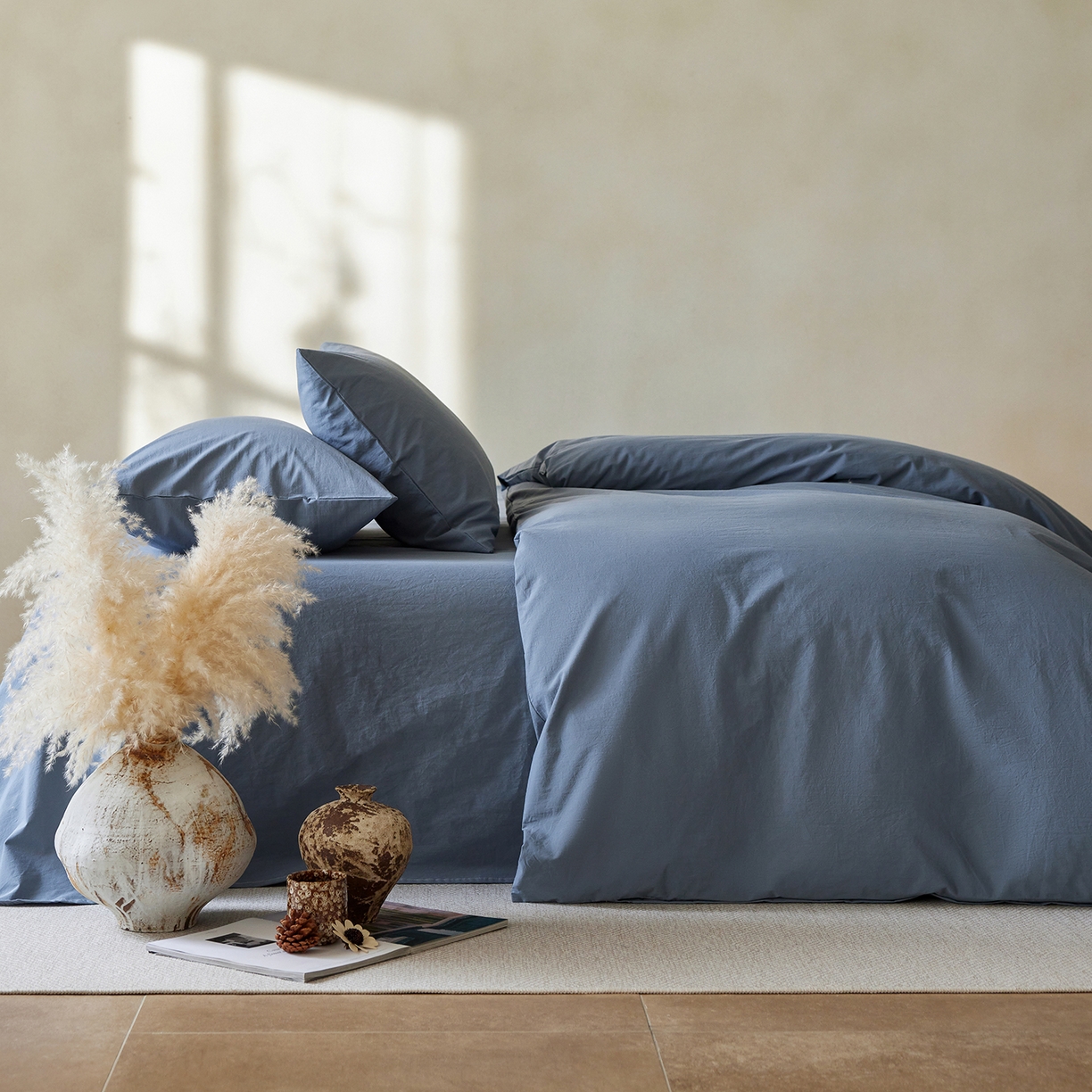 91家纺网 家纺一手货源 找家纺 轩和家居 2025新款全棉高支旧感砂洗长绒棉单被套 霁兰色