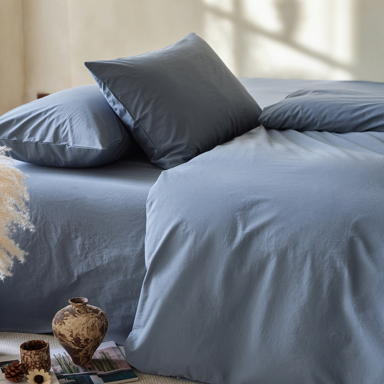 91家纺网 家纺一手货源 找家纺 轩和家居 2025新款全棉高支旧感砂洗长绒棉单被套 霁兰色