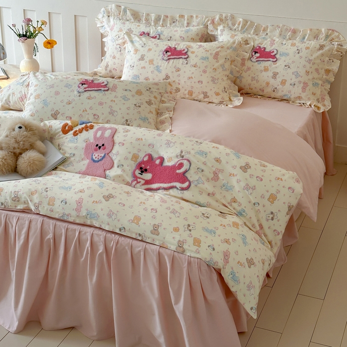 91家纺网 家纺一手货源 找家纺 （总）咏绒家纺工厂店 2025新款全棉卡通刺绣荷叶边床裙款四件套