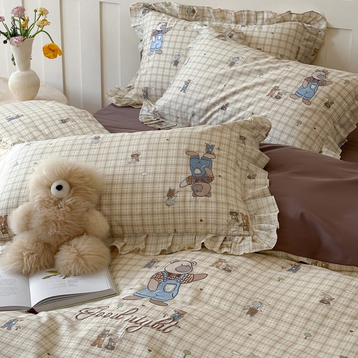 91家纺网 家纺一手货源 找家纺 （总）咏绒家纺工厂店 2025新款全棉卡通刺绣荷叶边床裙款四件套