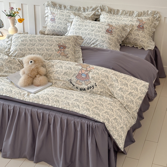 91家纺网 家纺一手货源 找家纺 （总）咏绒家纺工厂店 2025新款全棉卡通刺绣荷叶边床裙款四件套