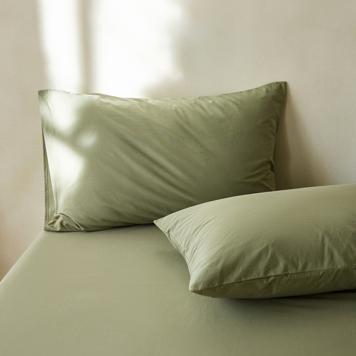 91家纺网 家纺一手货源 找家纺 轩和家居 2025新款全棉高支旧感砂洗长绒棉单枕套 青绿色