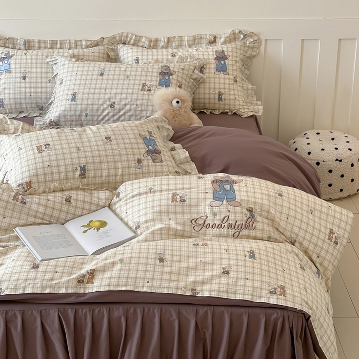 91家纺网 家纺一手货源 找家纺 （总）咏绒家纺工厂店 2025新款全棉卡通刺绣荷叶边床裙款四件套