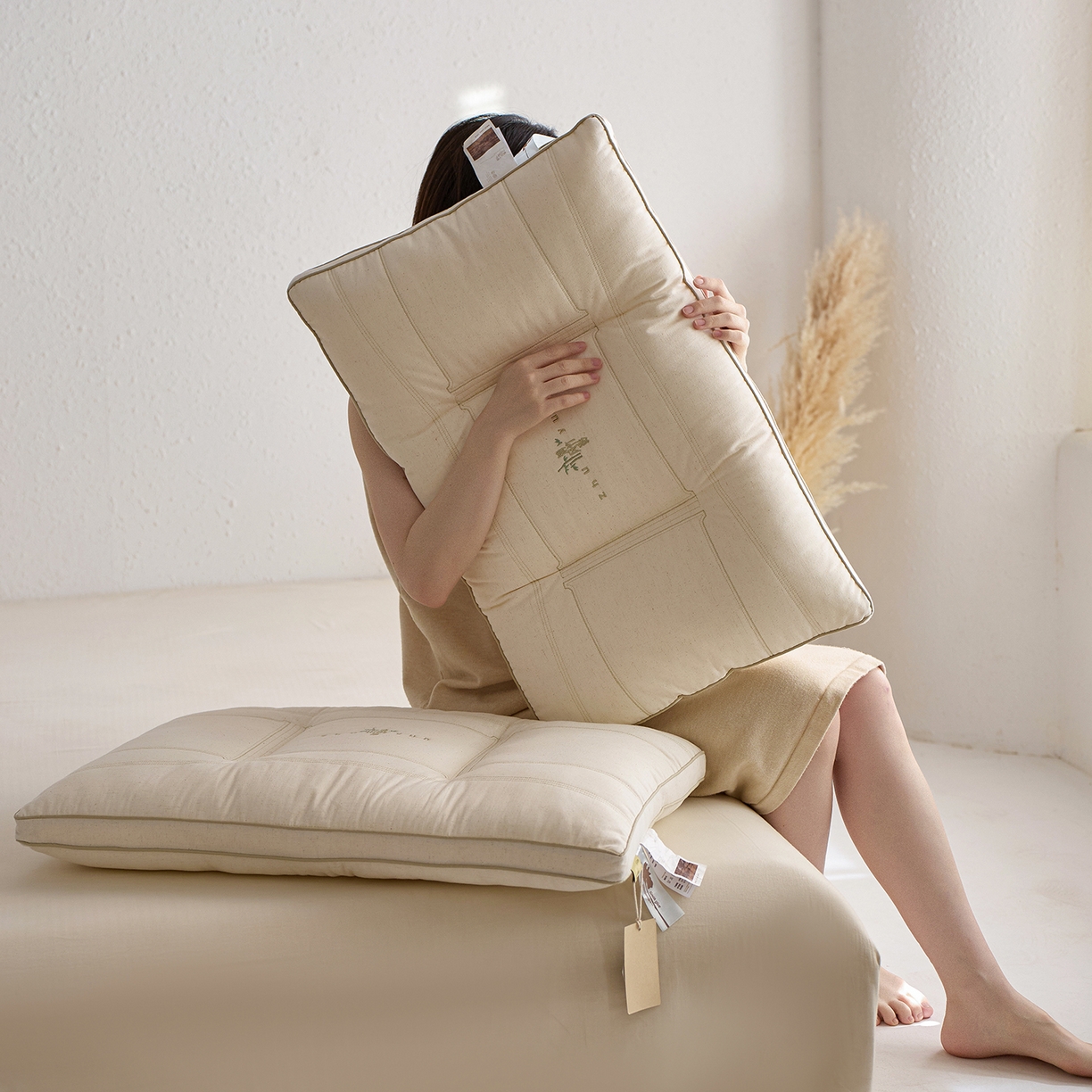 91家纺网 家纺一手货源 找家纺 （总）北鸣有鱼枕芯馆 2025新款麻棉分区护颈枕-清风竹影