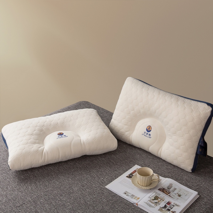 91家纺网 家纺一手货源 找家纺 胜诗梵  2025新款太空舱云端乳胶枕 蓝色