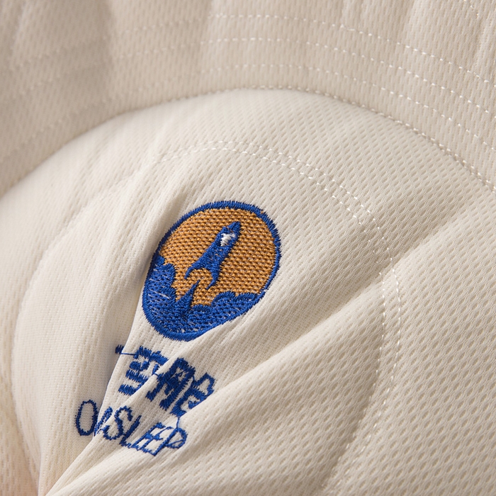 91家纺网 家纺一手货源 找家纺 胜诗梵  2025新款太空舱云端乳胶枕 蓝色