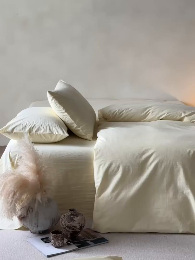 91家纺网 家纺一手货源 找家纺 轩和家居 2025新款全棉高支旧感砂洗长绒棉四件套 淡黄色