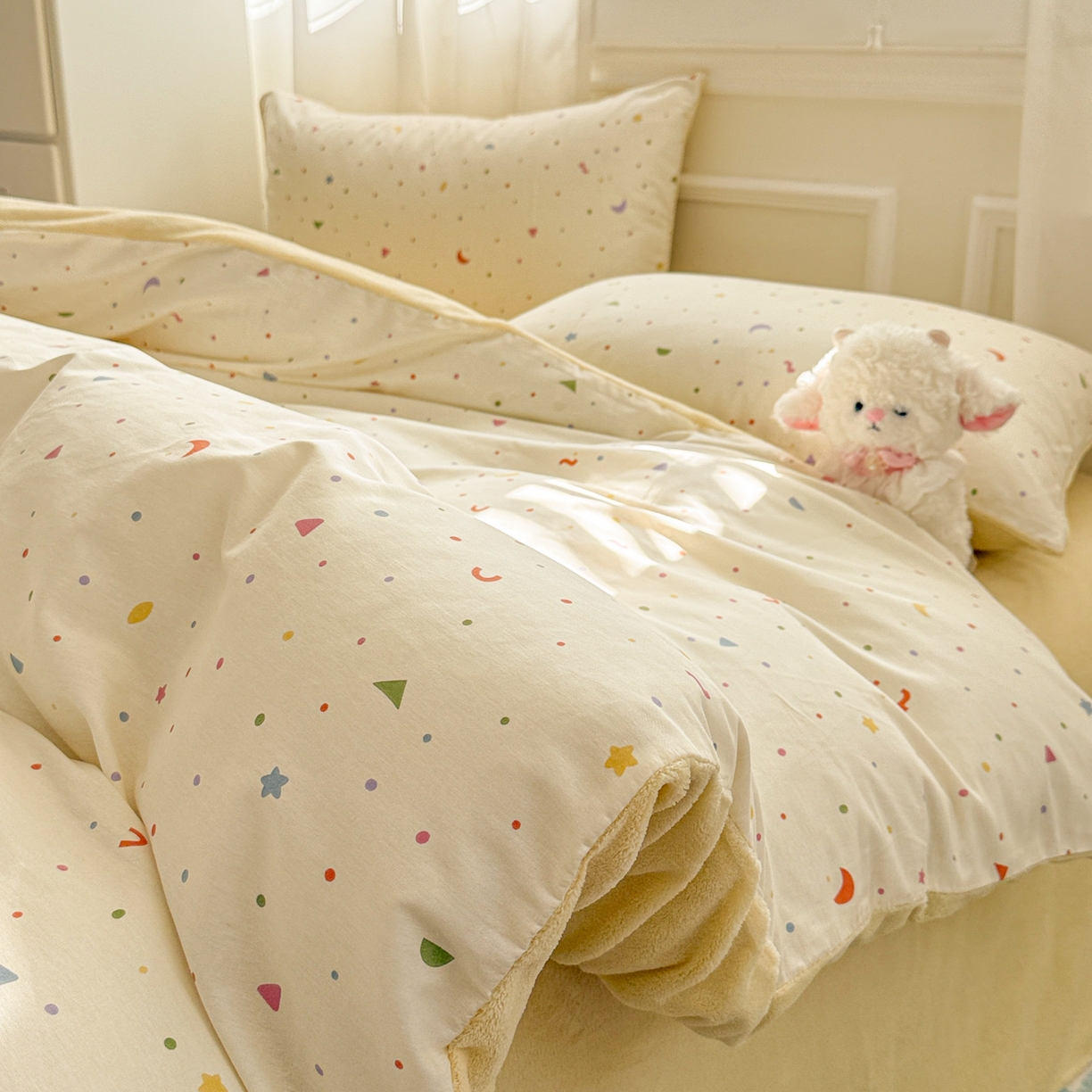 91家纺网 家纺一手货源 找家纺 呗旺鹿 2025新款卡通棉+绒牛奶绒棉绒四件套 快乐魔法