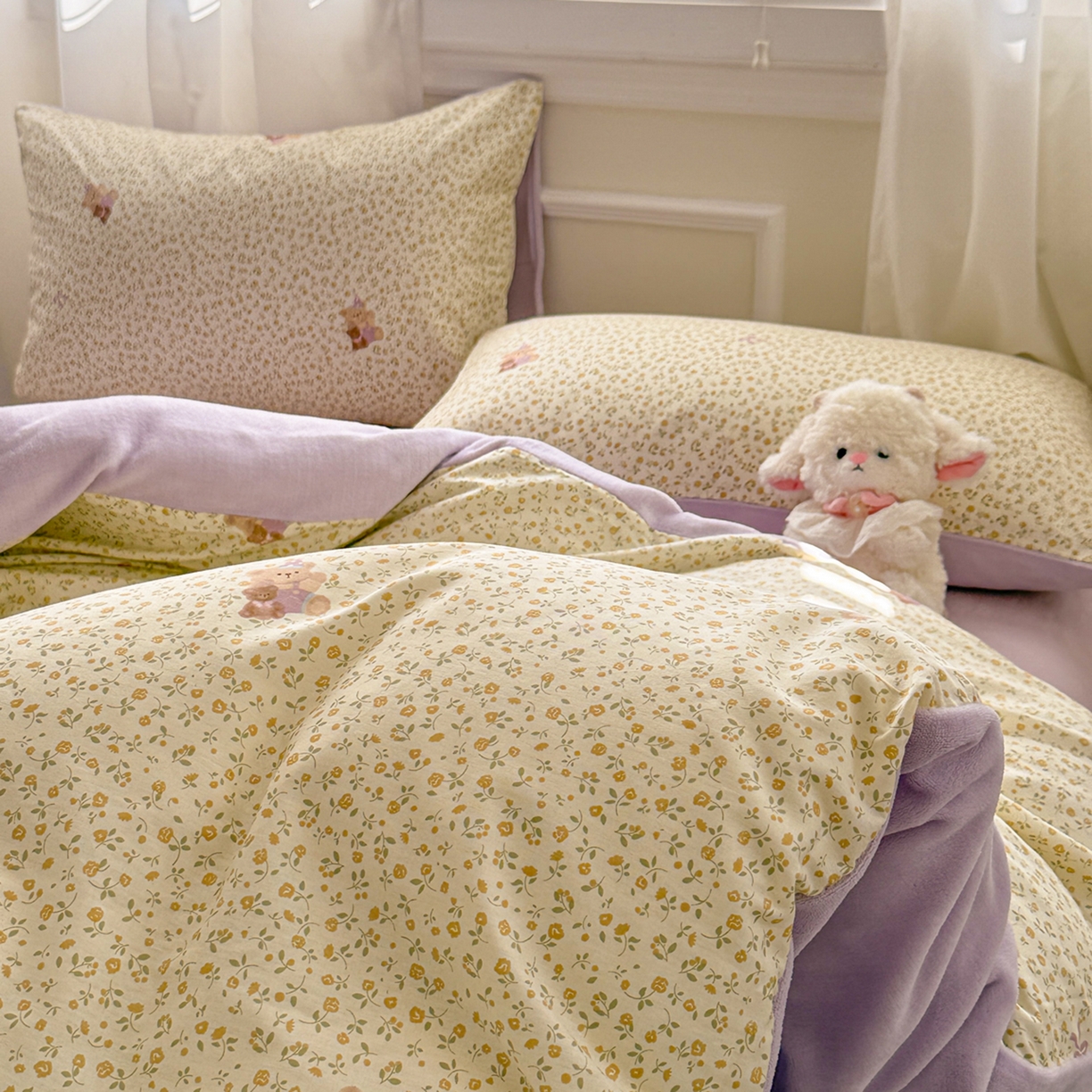 91家纺网 家纺一手货源 找家纺 呗旺鹿 2025新款卡通棉+绒牛奶绒棉绒四件套 闹钟麦田