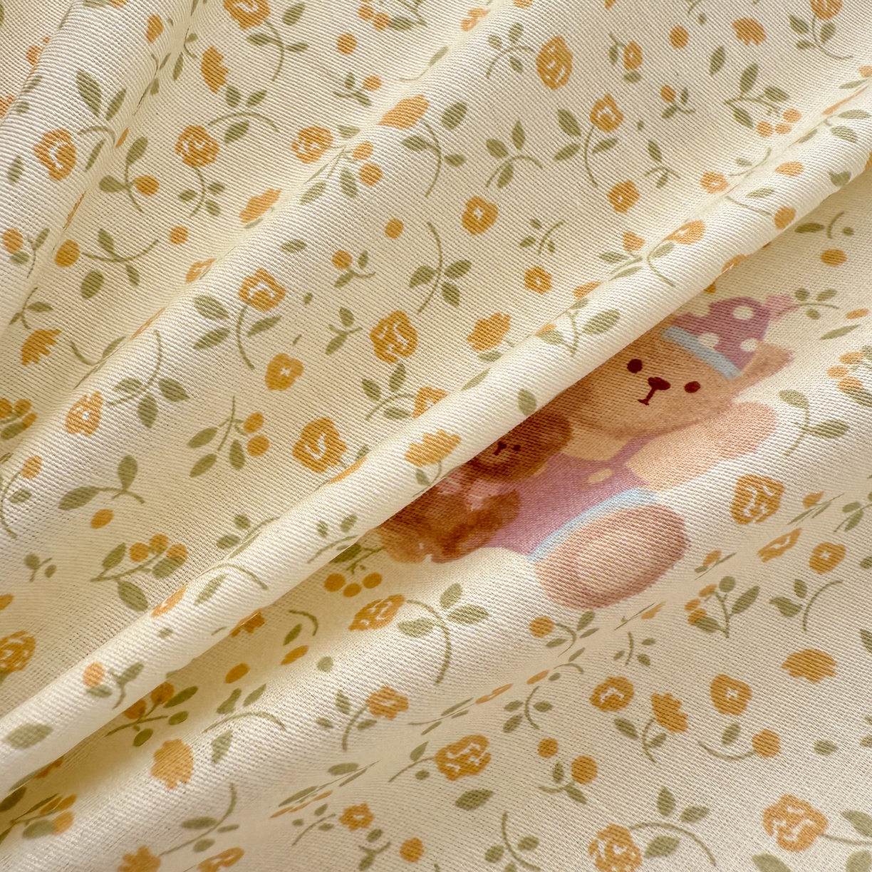 91家纺网 家纺一手货源 找家纺 呗旺鹿 2025新款卡通棉+绒牛奶绒棉绒四件套 闹钟麦田