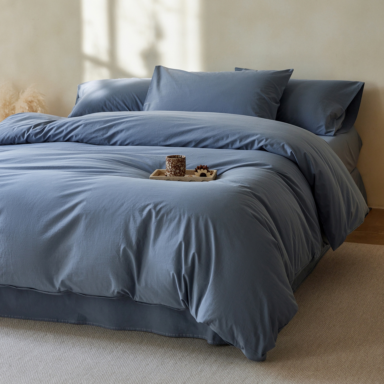 91家纺网 家纺一手货源 找家纺 轩和家居 2025新款全棉高支旧感砂洗长绒棉四件套 霁兰色