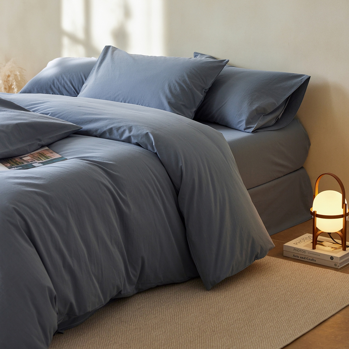 91家纺网 家纺一手货源 找家纺 轩和家居 2025新款全棉高支旧感砂洗长绒棉四件套 霁兰色