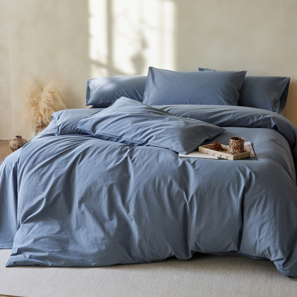 91家纺网 家纺一手货源 找家纺 轩和家居 2025新款全棉高支旧感砂洗长绒棉四件套 霁兰色