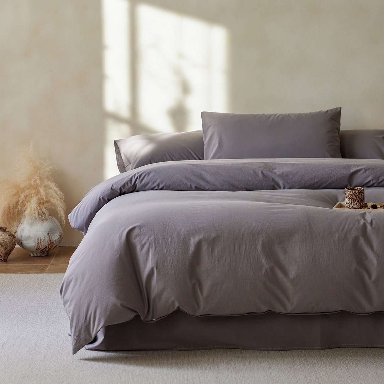 91家纺网 家纺一手货源 找家纺 轩和家居 2025新款全棉高支旧感砂洗长绒棉四件套 暮烟灰