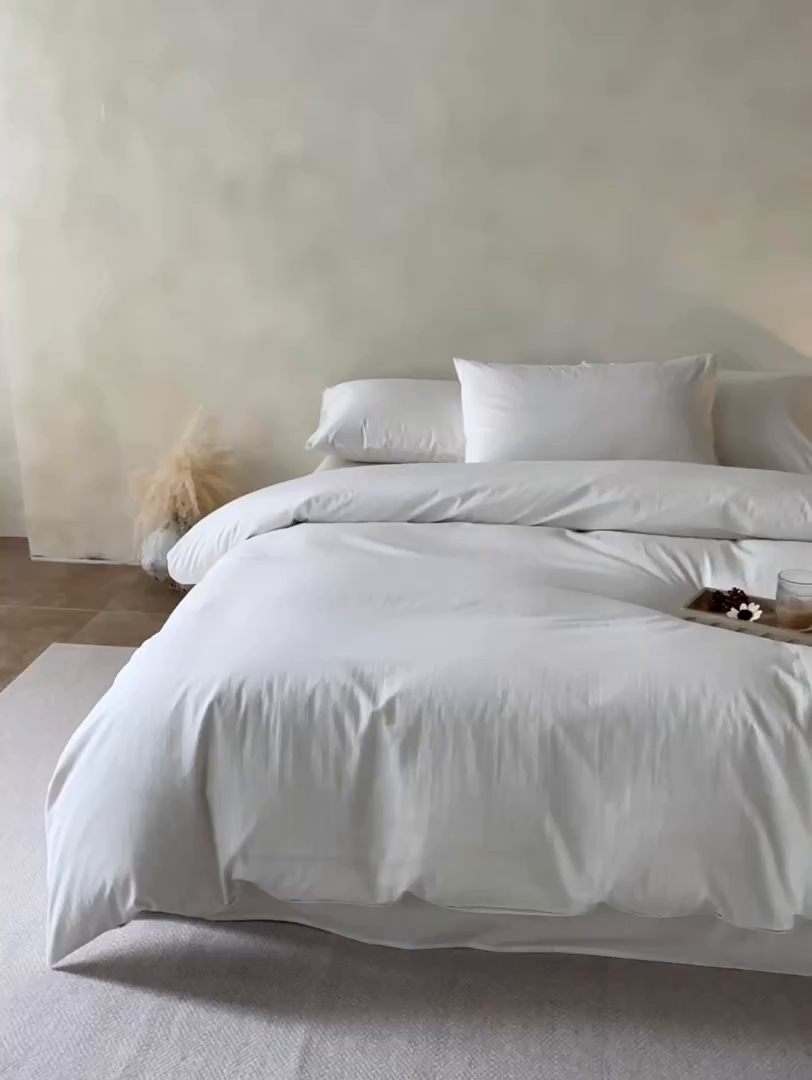 91家纺网 家纺一手货源 找家纺 轩和家居 2025新款全棉高支旧感砂洗长绒棉四件套 浅云白