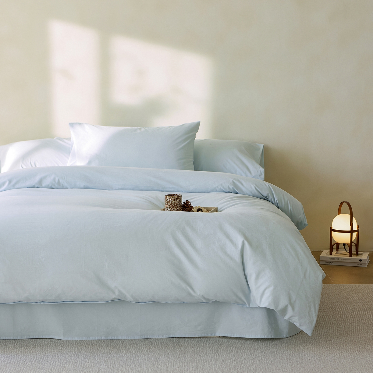 91家纺网 家纺一手货源 找家纺 轩和家居 2025新款全棉高支旧感砂洗长绒棉四件套 天空蓝