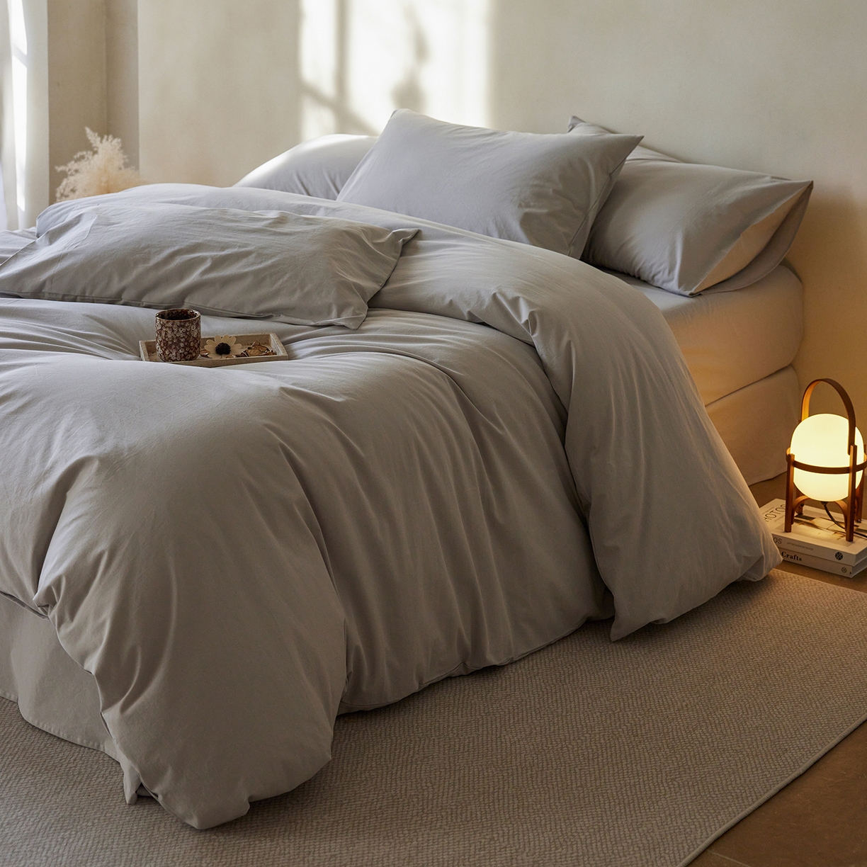 91家纺网 家纺一手货源 找家纺 轩和家居 2025新款全棉高支旧感砂洗长绒棉四件套 细雨灰