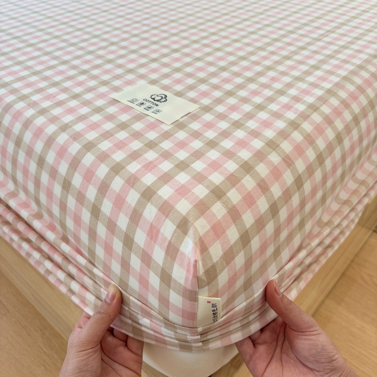 91家纺网 家纺一手货源 找家纺 居眠 2025新款单层色织水洗格子全棉纯棉单床笠床笠单件单品床笠 印月粉