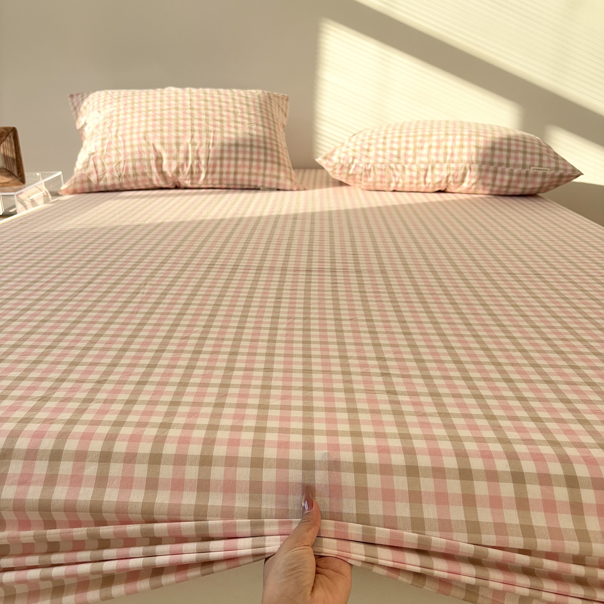 91家纺网 家纺一手货源 找家纺 居眠 2025新款单层色织水洗格子全棉纯棉单床笠床笠单件单品床笠 印月粉