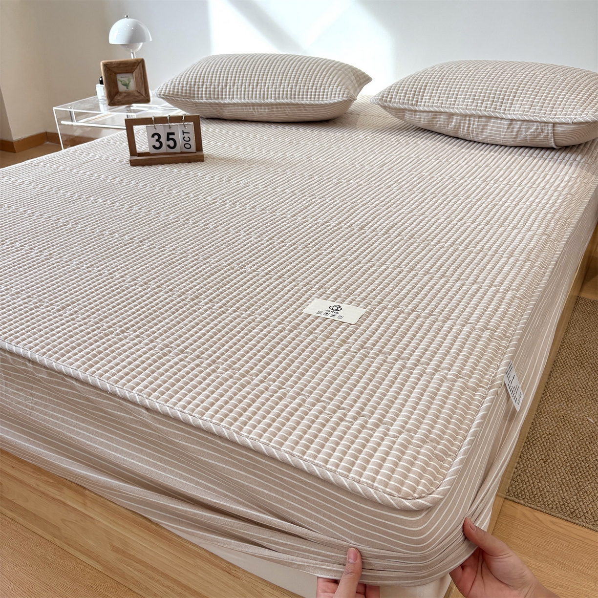 91家纺网 家纺一手货源 找家纺 居眠 2025新款格子全棉纯棉水洗棉棉花单床笠床笠单件单品床笠 夹棉款-米细条