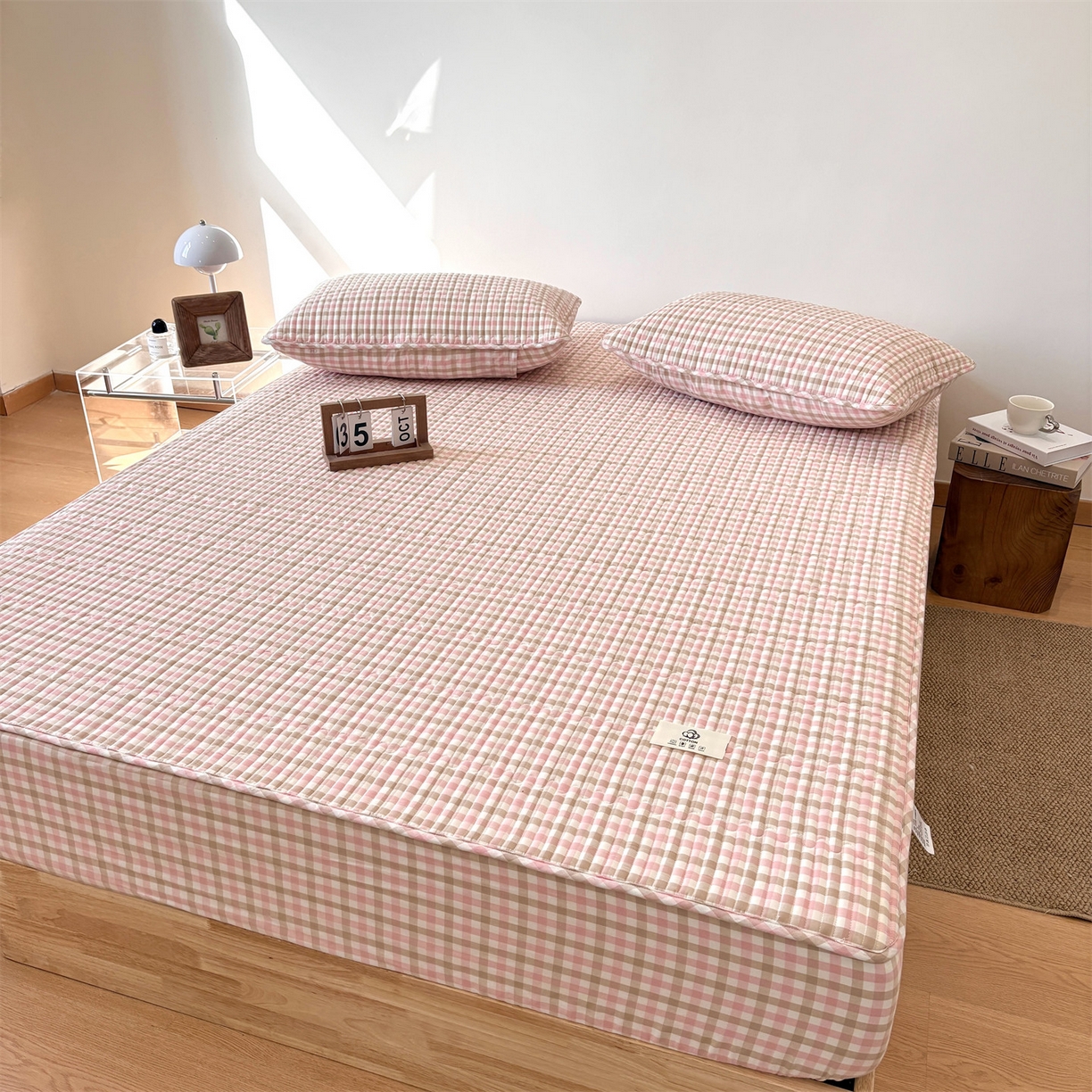 91家纺网 家纺一手货源 找家纺 居眠 2025新款格子全棉纯棉水洗棉棉花单床笠床笠单件单品床笠 夹棉款-印月粉