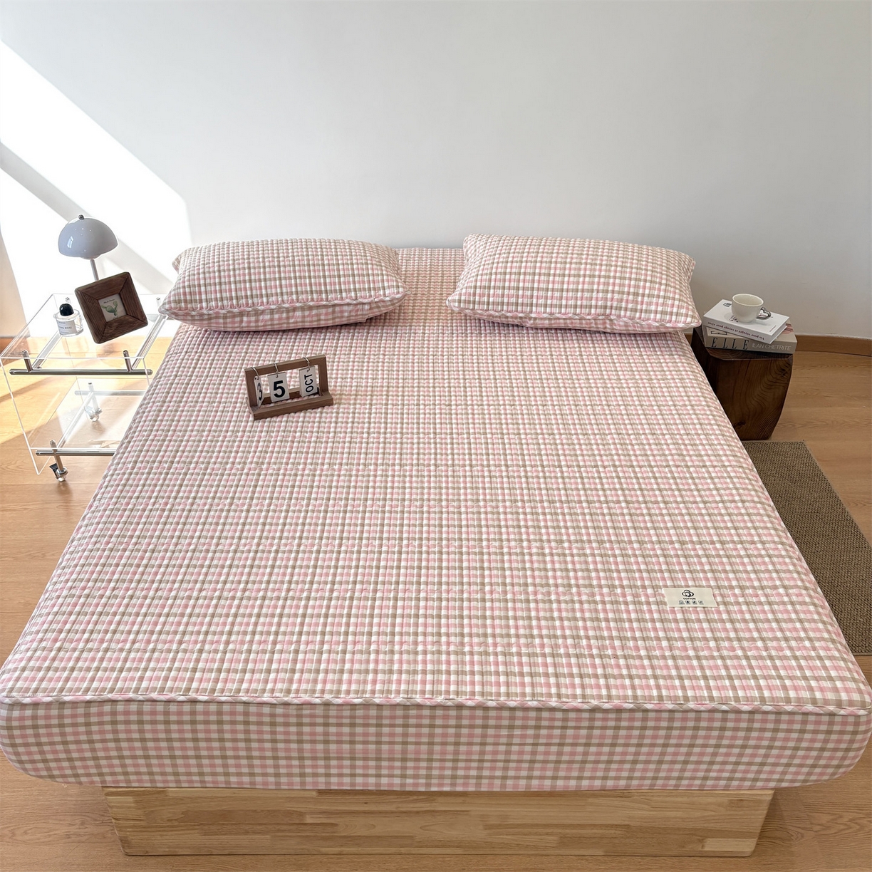 91家纺网 家纺一手货源 找家纺 居眠 2025新款格子全棉纯棉水洗棉棉花单床笠床笠单件单品床笠 夹棉款-印月粉