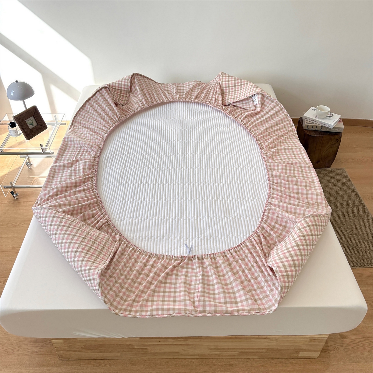 91家纺网 家纺一手货源 找家纺 居眠 2025新款格子全棉纯棉水洗棉棉花单床笠床笠单件单品床笠 夹棉款-印月粉