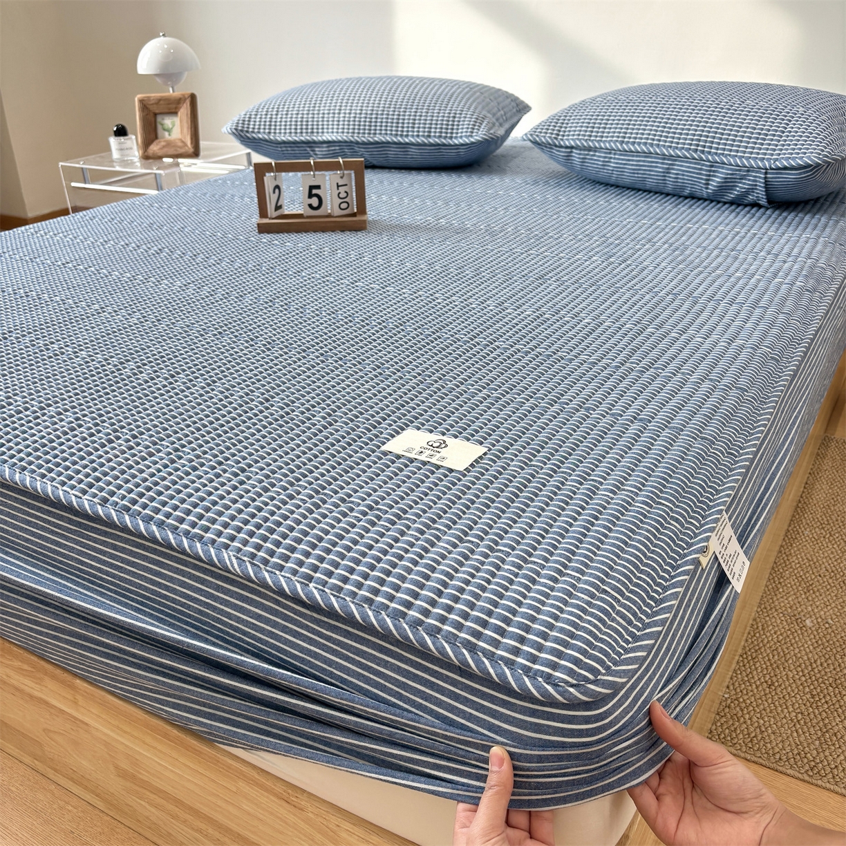 91家纺网 家纺一手货源 找家纺 居眠 2025新款格子全棉纯棉水洗棉棉花单床笠床笠单件单品床笠 夹棉款-蓝细条