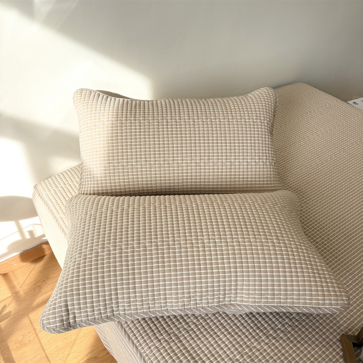 91家纺网 家纺一手货源 找家纺 居眠 2025新款格子全棉纯棉水洗棉棉花单床笠床笠单件单品床笠 夹棉款-米细条