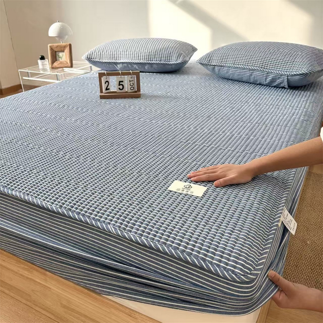 91家纺网 家纺一手货源 找家纺 居眠 2025新款格子全棉纯棉水洗棉棉花单床笠床笠单件单品床笠 夹棉款-蓝细条