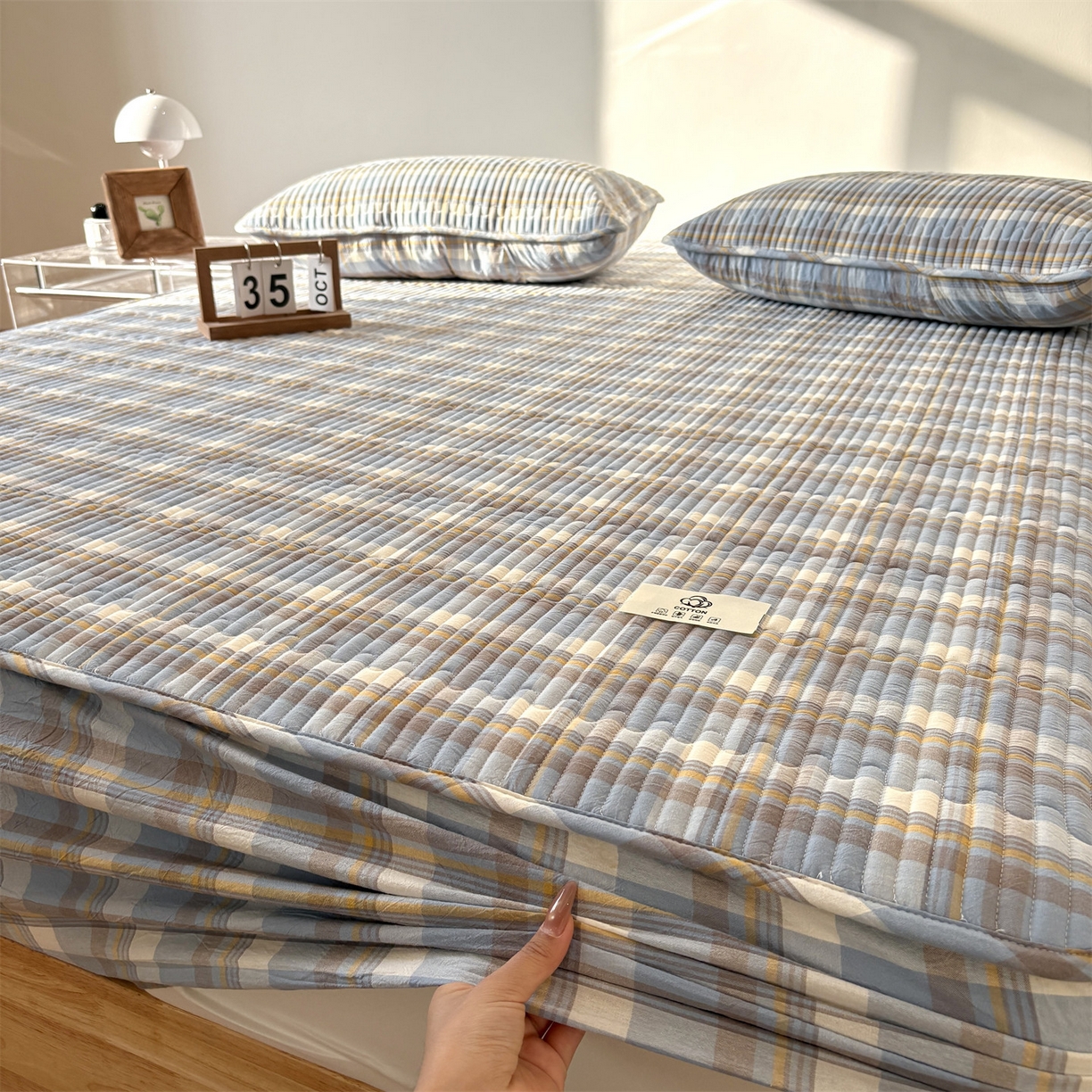 91家纺网 家纺一手货源 找家纺 居眠 2025新款格子全棉纯棉水洗棉棉花单床笠床笠单件单品床笠 夹棉款-简兮兰