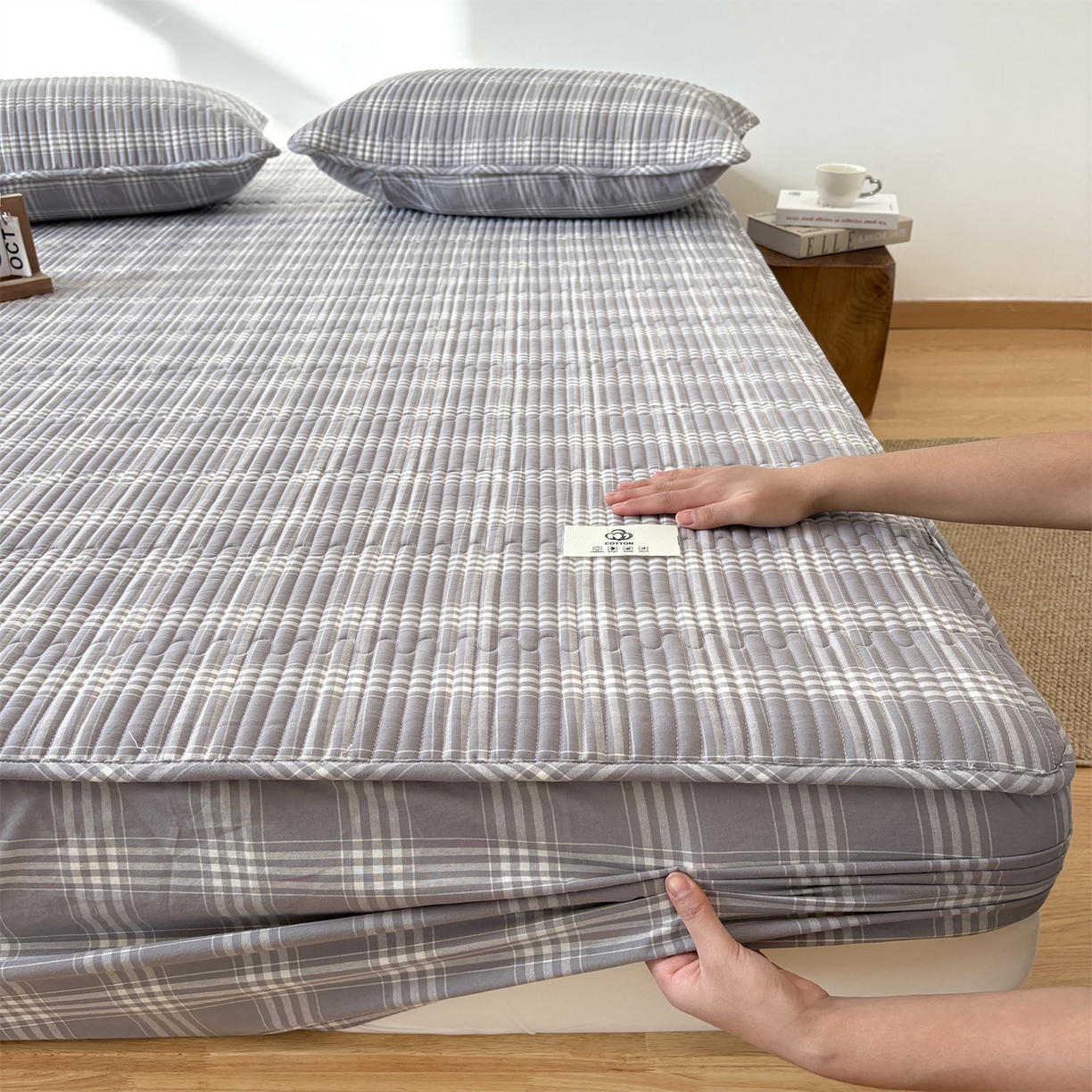 91家纺网 家纺一手货源 找家纺 居眠 2025新款格子全棉纯棉水洗棉棉花单床笠床笠单件单品床笠 夹棉款-马丁灰