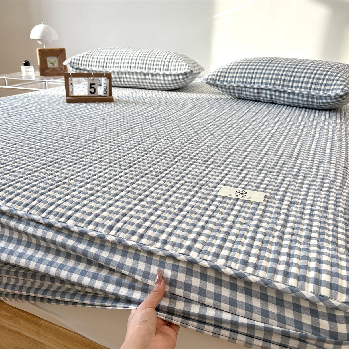 91家纺网 家纺一手货源 找家纺 居眠 2025新款格子全棉纯棉水洗棉棉花单床笠床笠单件单品床笠 夹棉款-水兰小格
