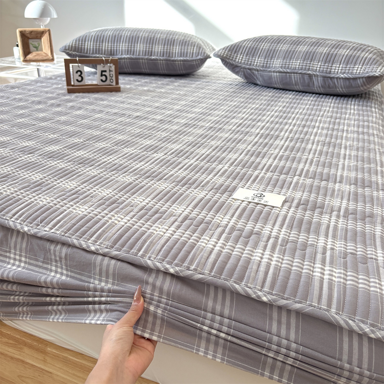 91家纺网 家纺一手货源 找家纺 居眠 2025新款格子全棉纯棉水洗棉棉花单床笠床笠单件单品床笠 夹棉款-马丁灰