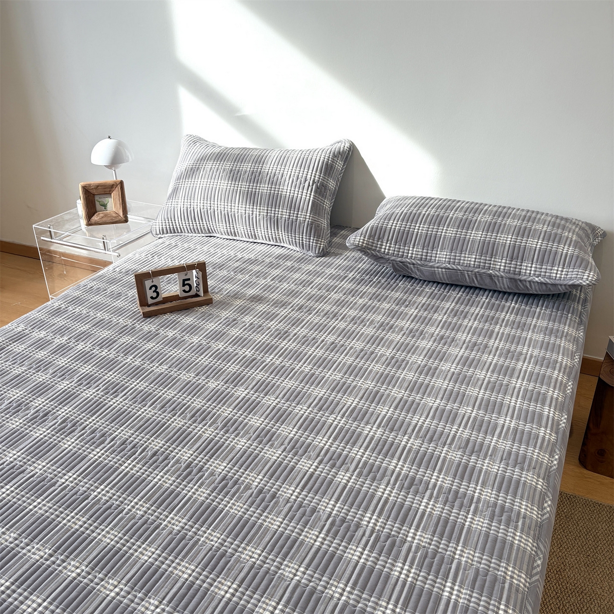 91家纺网 家纺一手货源 找家纺 居眠 2025新款格子全棉纯棉水洗棉棉花单床笠床笠单件单品床笠 夹棉款-马丁灰