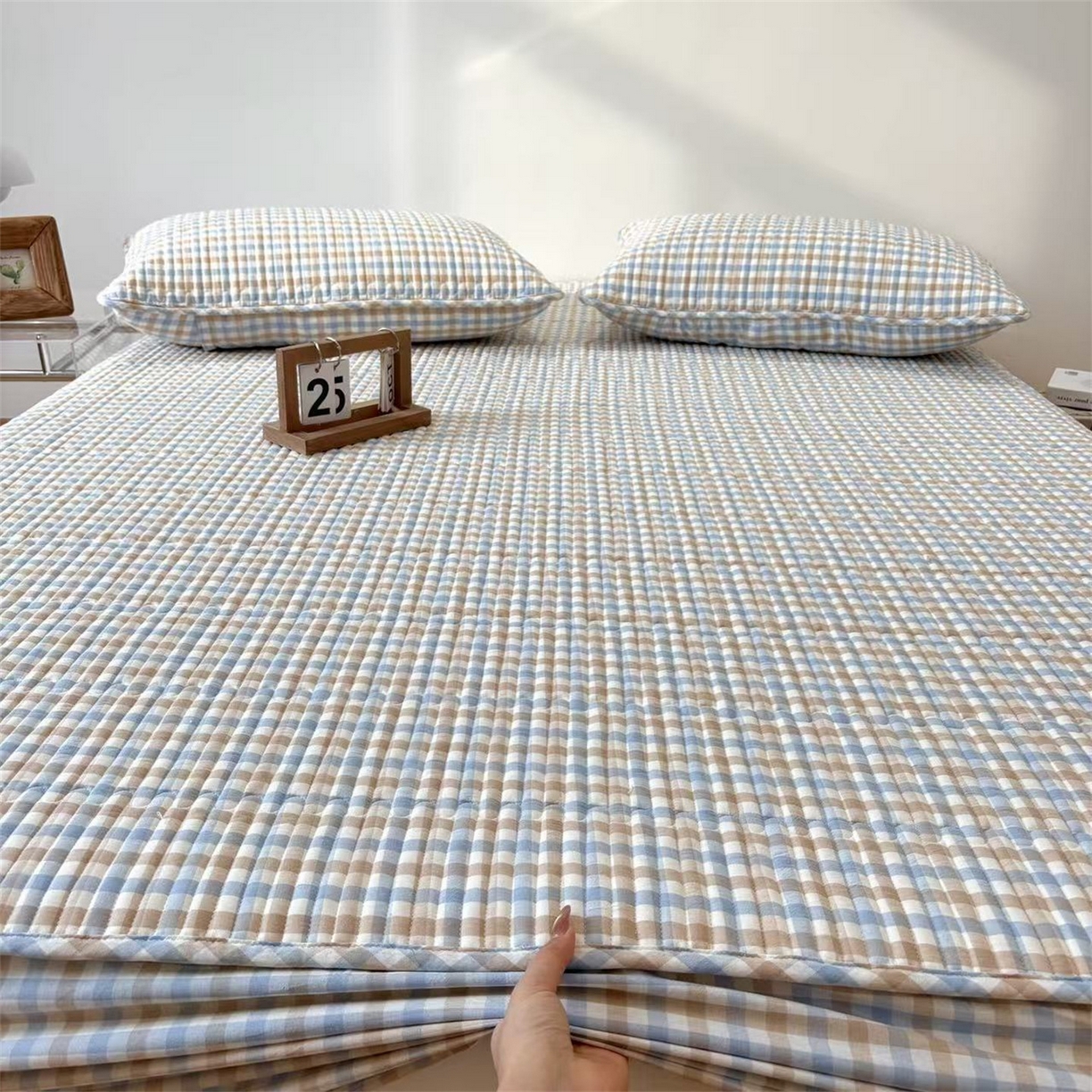 91家纺网 家纺一手货源 找家纺 居眠 2025新款格子全棉纯棉水洗棉棉花单床笠床笠单件单品床笠 夹棉款-印月兰