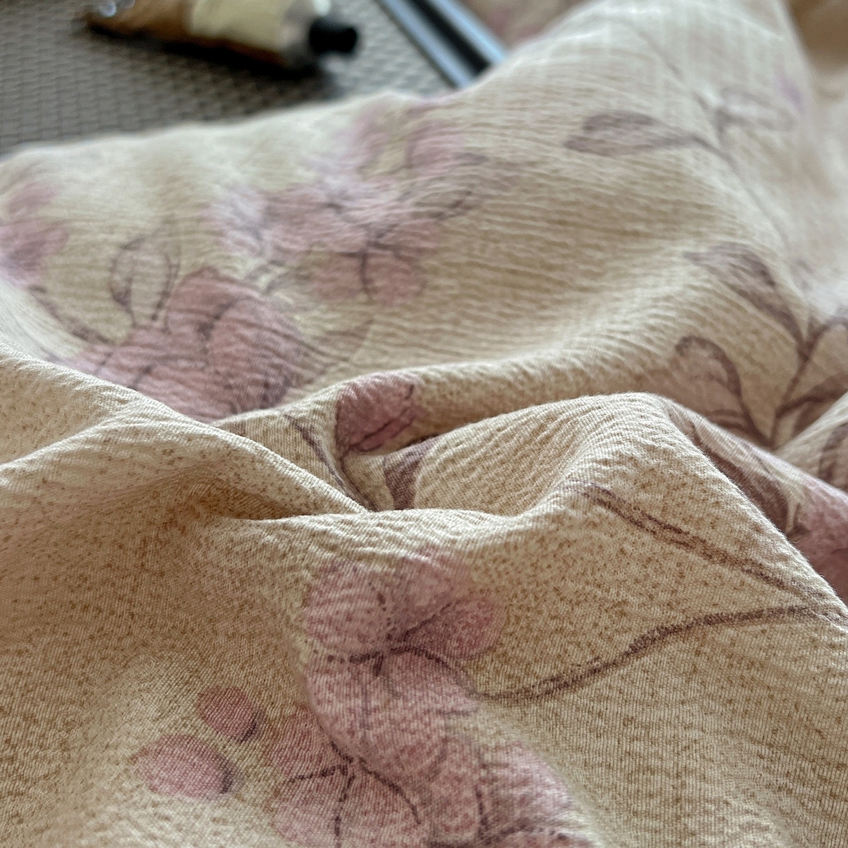 91家纺网 家纺一手货源 找家纺 卢赛尔 2025新品加厚130g高克重复古风原麻印花四件套单被套  春燕