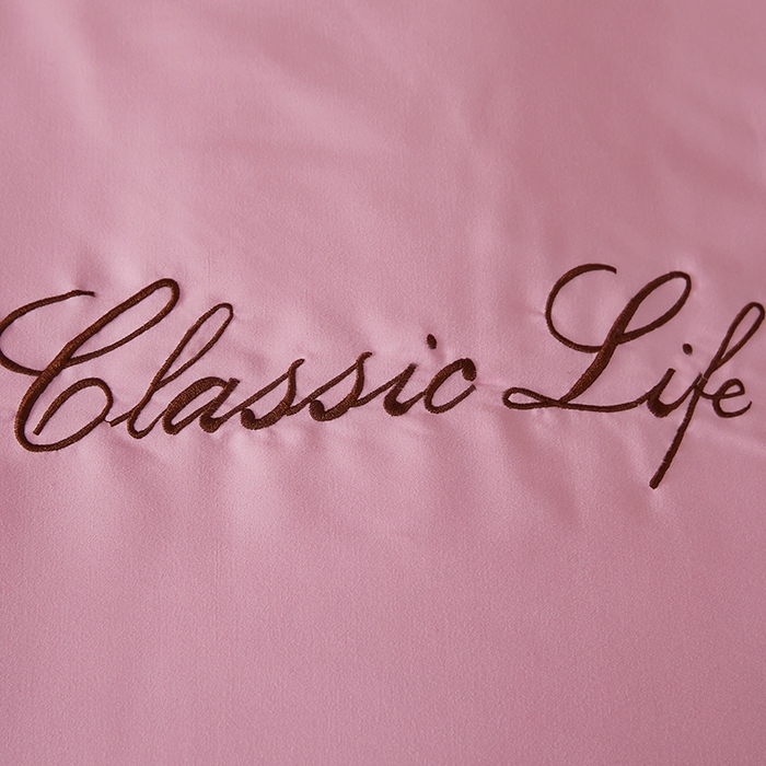 91家纺网 家纺一手货源 找家纺 畅畅家纺 2025新款洛卡棉手工订花羽丝棉封口冬被被子被芯 温馨粉