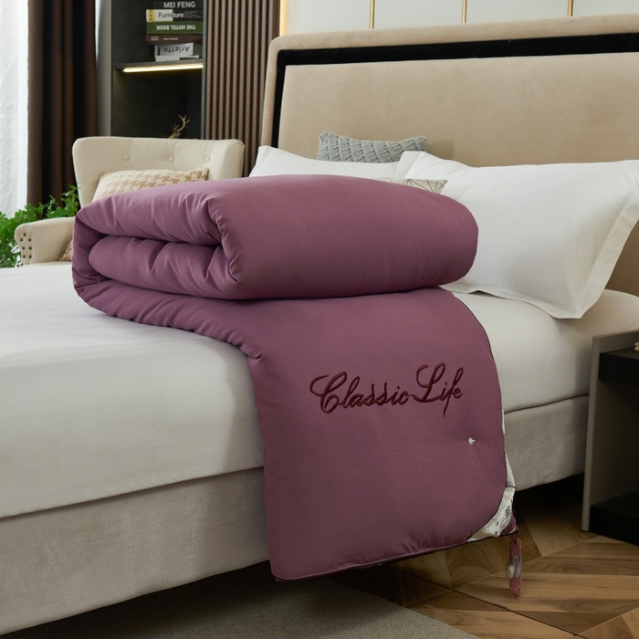 91家纺网 家纺一手货源 找家纺 畅畅家纺 2025新款洛卡棉手工订花羽丝棉封口冬被被子被芯 紫色