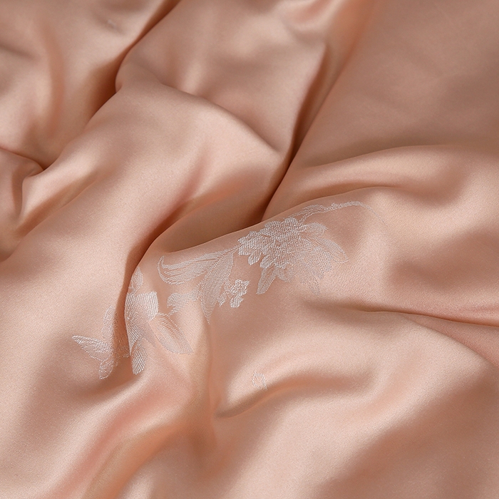 91家纺网 家纺一手货源 找家纺 （总）畅畅家纺 2025新款微商热款蝴蝶丝棉被加厚全棉纯棉莫代尔提花手工订花被子被芯