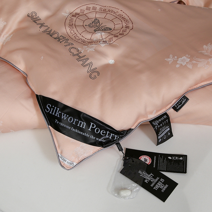 91家纺网 家纺一手货源 找家纺 畅畅家纺 2025新款微商热款蝴蝶丝棉被加厚全棉纯棉莫代尔提花手工订花被子被芯 豆沙