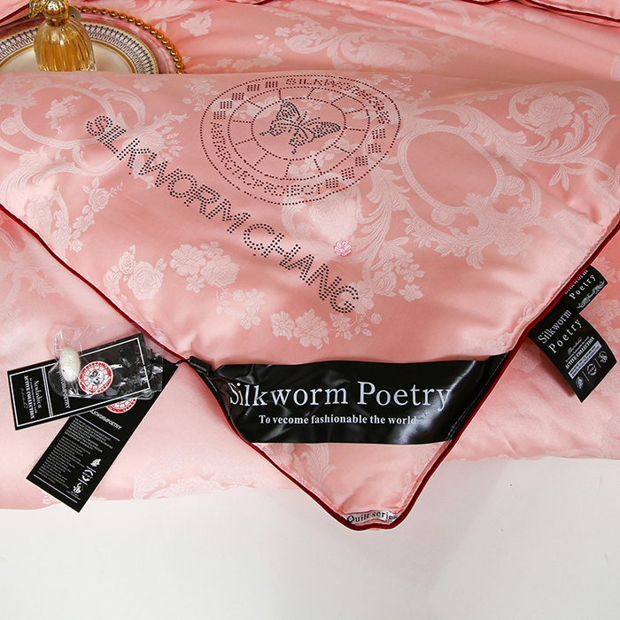 91家纺网 家纺一手货源 找家纺 畅畅家纺 2025新款微商热款蝴蝶丝棉被加厚全棉纯棉莫代尔提花手工订花被子被芯 粉玉