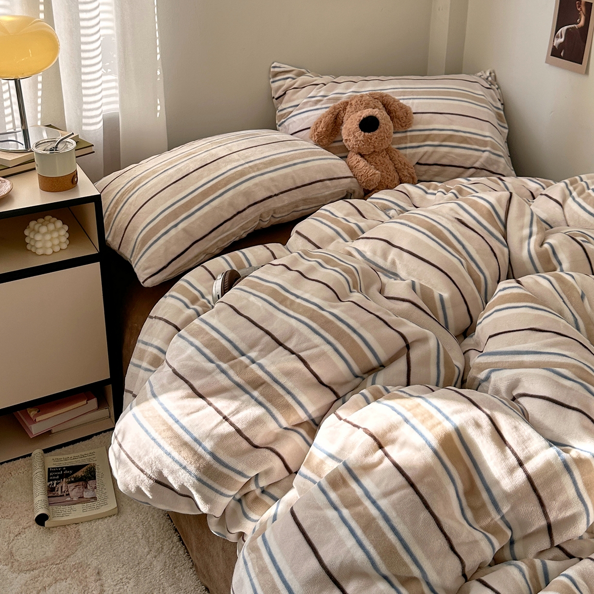 艾咪-Amy ntmy 2025新款治愈系条纹牛奶绒四件套 奶咖焦糖