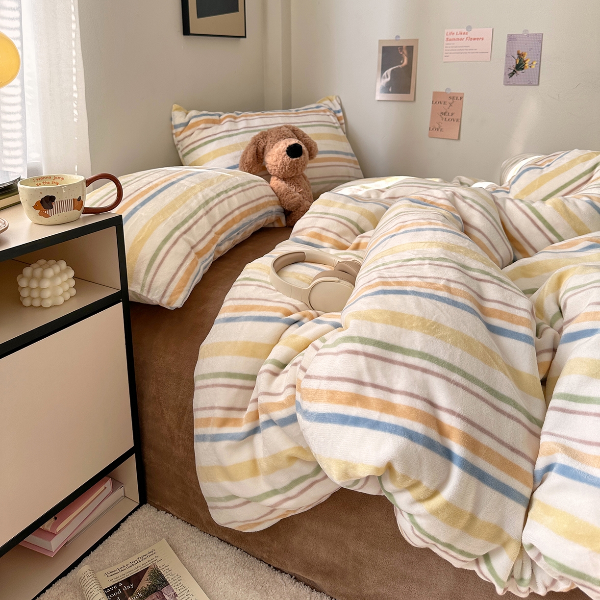 91家纺网 家纺一手货源 找家纺 艾咪-Amy ntmy 2025新款治愈系条纹牛奶绒四件套 青柠焦糖