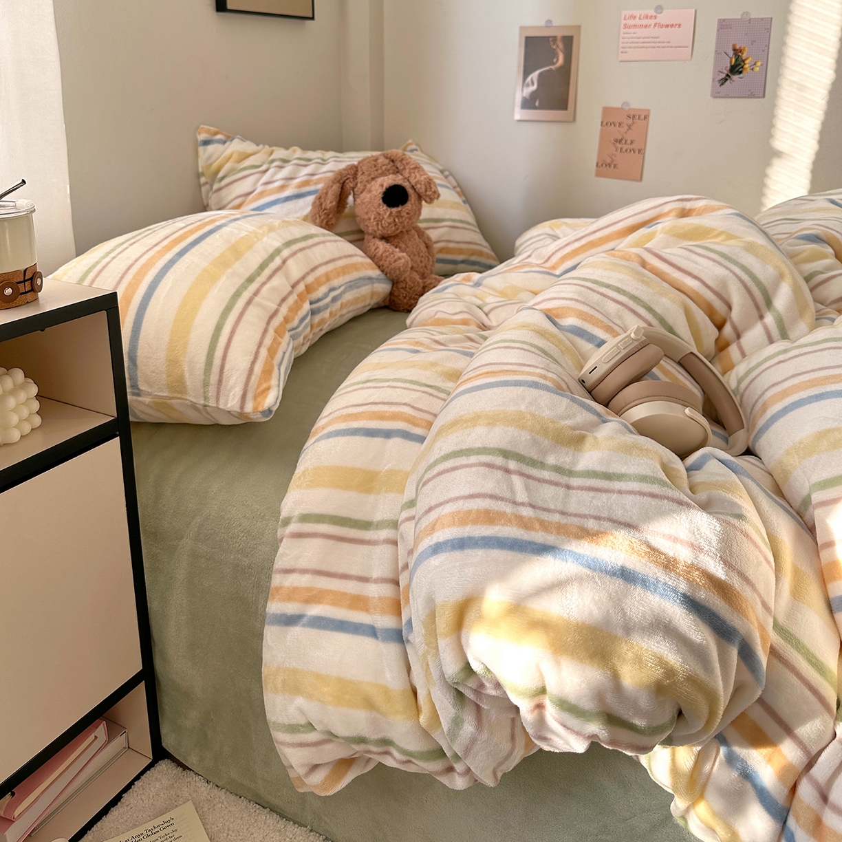 91家纺网 家纺一手货源 找家纺 艾咪-Amy ntmy 2025新款治愈系条纹牛奶绒四件套 青柠奶绿