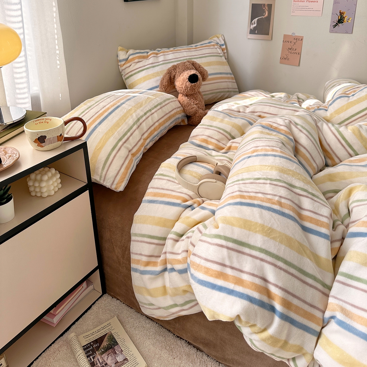 91家纺网 家纺一手货源 找家纺 艾咪-Amy ntmy 2025新款治愈系条纹牛奶绒四件套 青柠焦糖