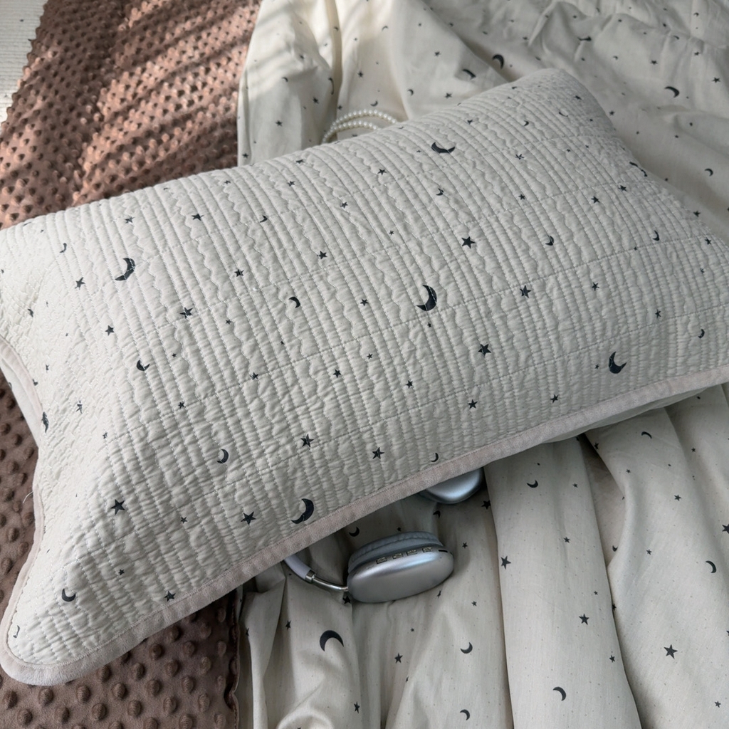 91家纺网 家纺一手货源 找家纺 暖居 2026新款一面纯棉一面绒床盖+同款纯棉豆豆被跑量 星月