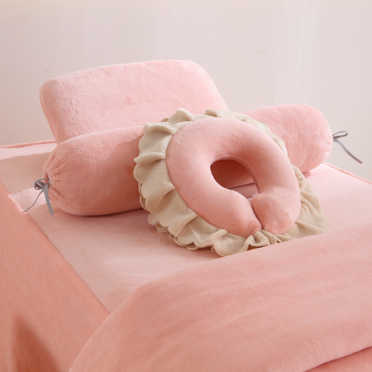 91家纺网 家纺一手货源 找家纺 （总）千姿坊美容床罩 2025新款秋冬加厚保暖牛奶绒美容床罩四件套美容院养生馆专用